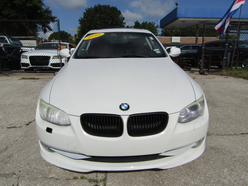 Used 2012 BMW 335i Coupe RWD image 2