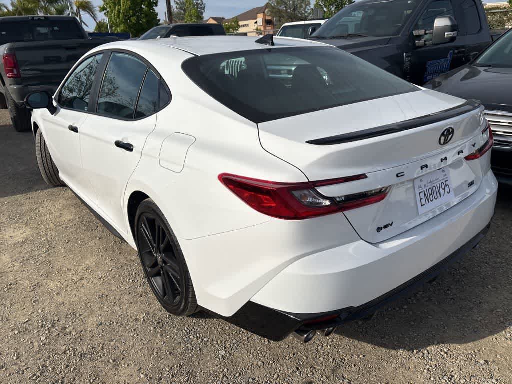 Used 2026 Toyota Camry Hybrid FWD image 7