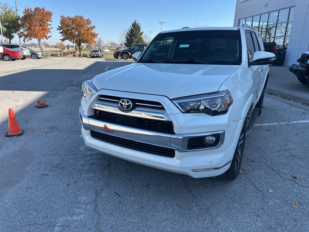 Used 2020 Toyota 4Runner Limited image 11