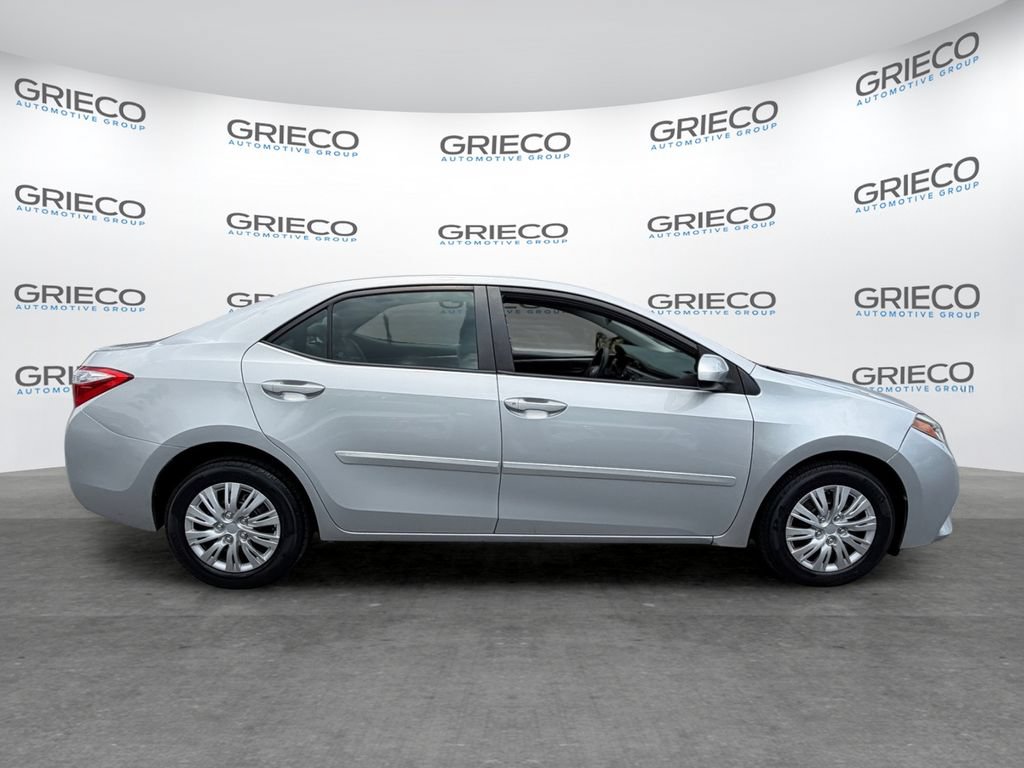 Used 2016 Toyota Corolla L FWD image 8