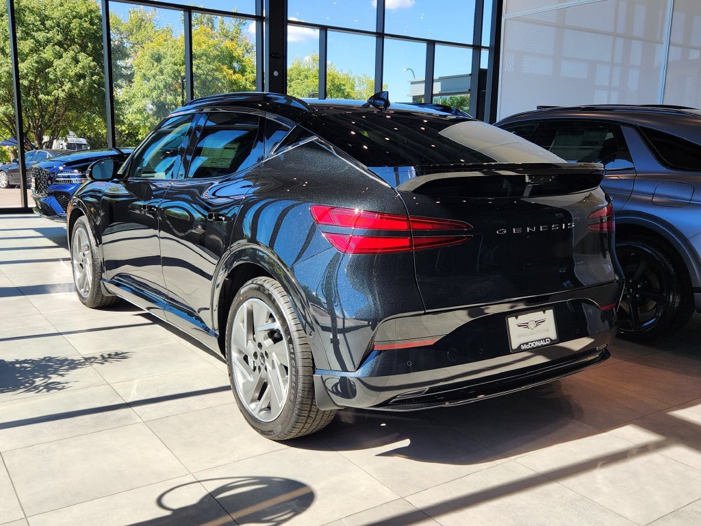 New 2027 Genesis GV60 Prestige AWD/4WD image 3