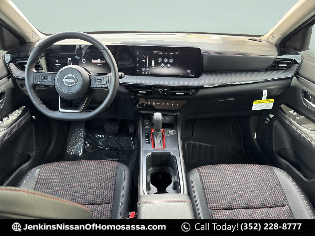 New 2026 Nissan Kicks SR w/ SR Premium Package FWD image 19