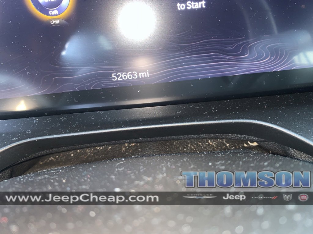 Used 2023 Jeep Grand Cherokee L Laredo image 1