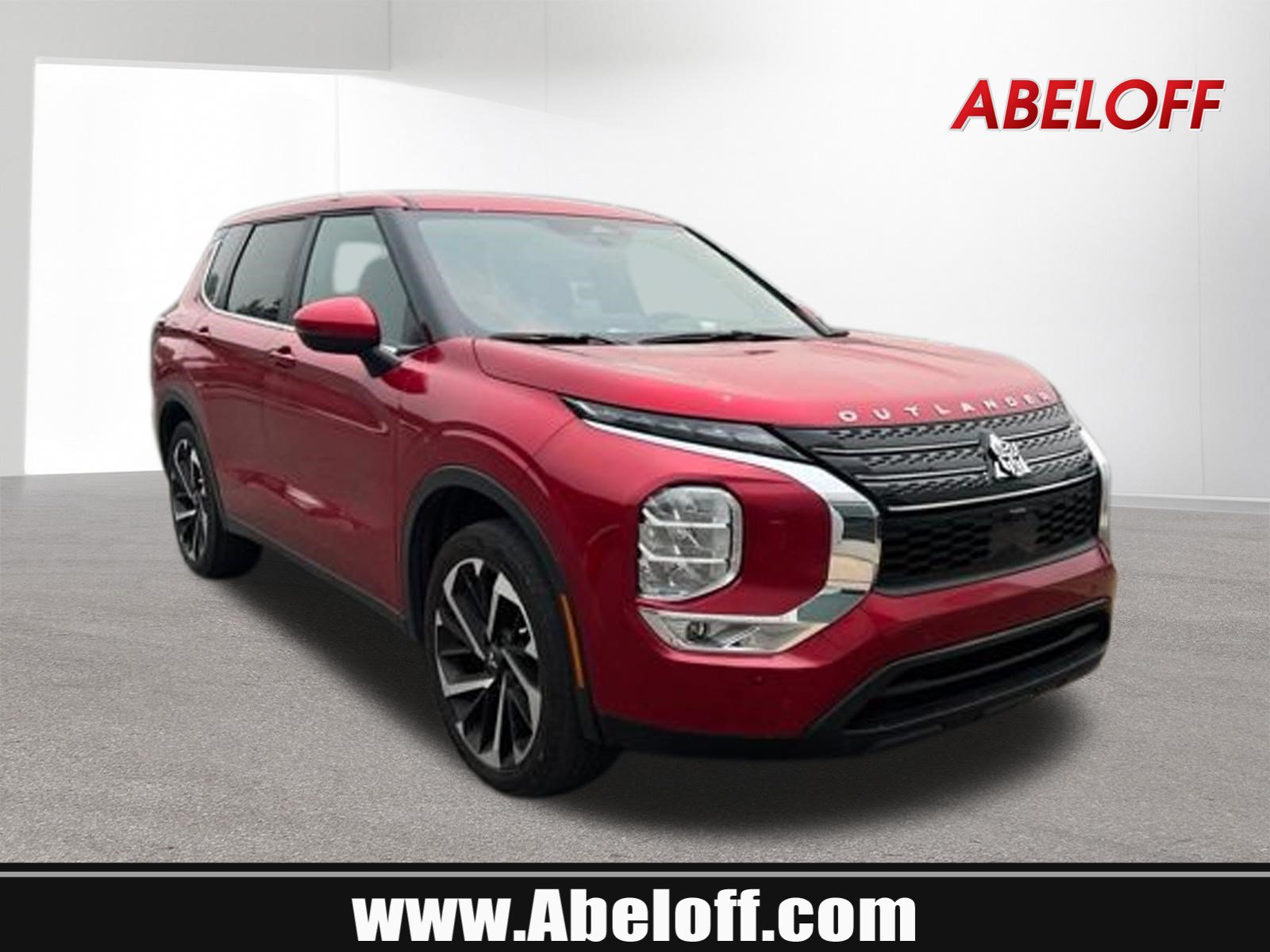 Used 2024 Mitsubishi Outlander SE