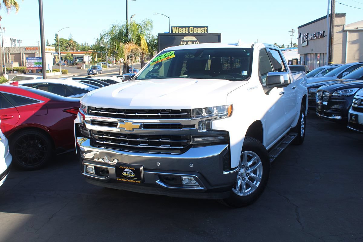 Used 2019 Chevrolet Silverado 1500 LTZ w/ LTZ Plus Package AWD/4WD image 41