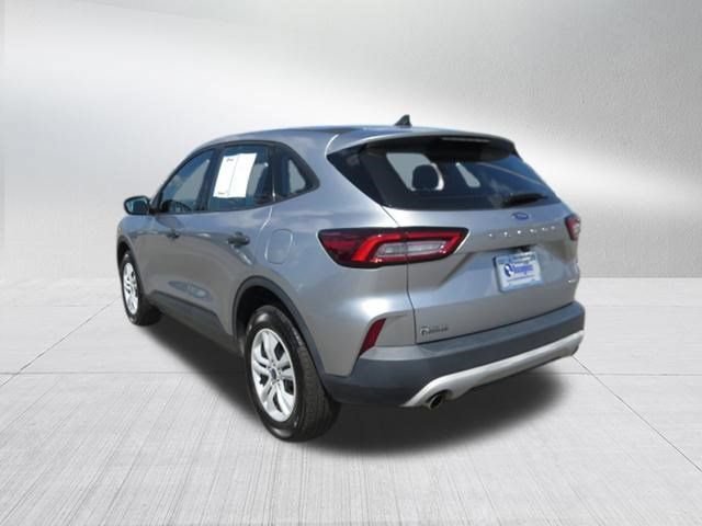 Used 2023 Ford Escape AWD image 5