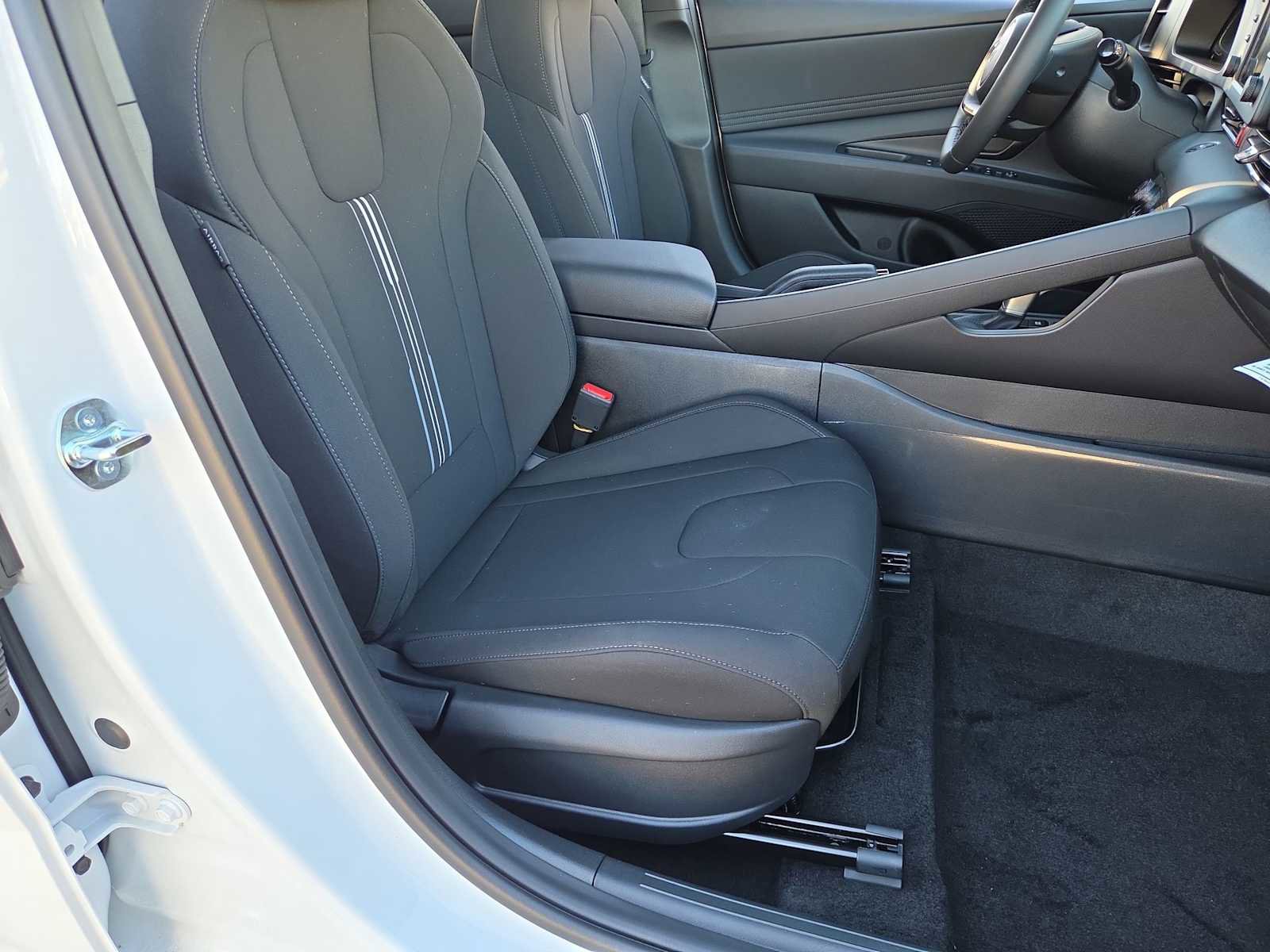 New 2026 Hyundai Elantra Sport image 21