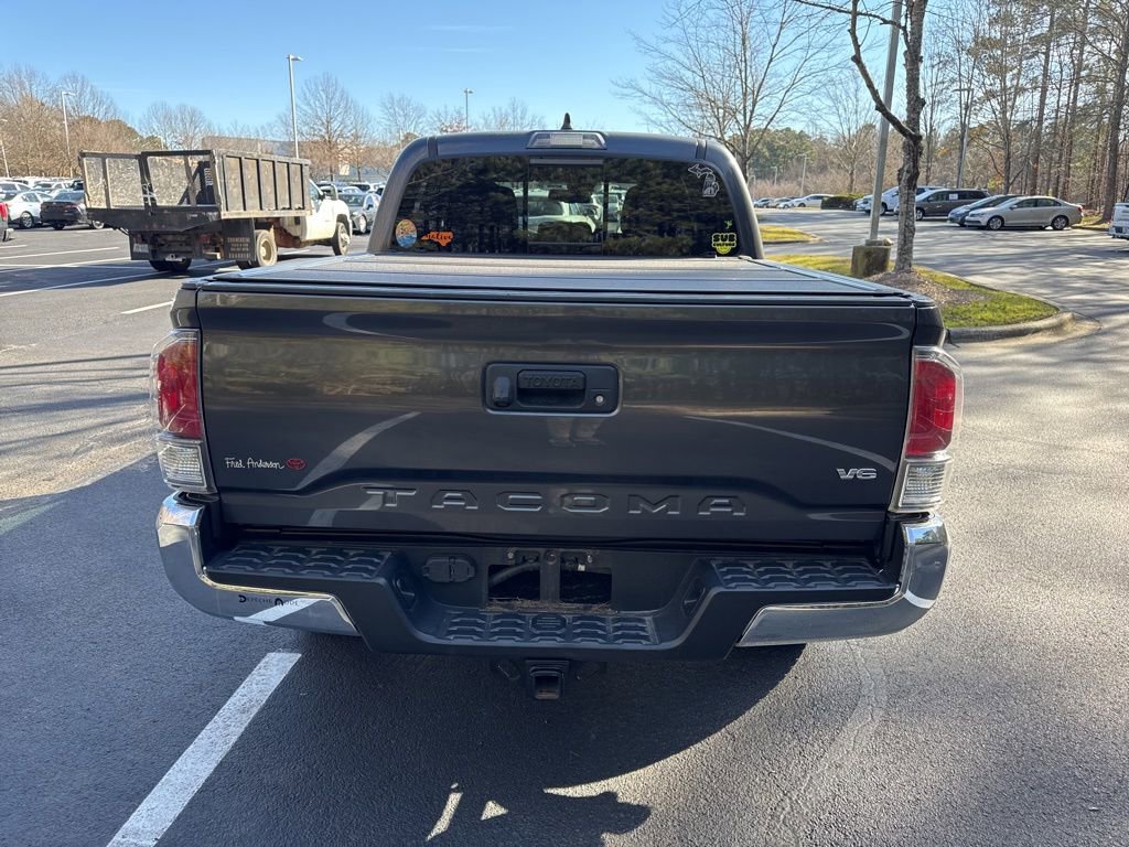 Used 2022 Toyota Tacoma TRD Off-Road image 16