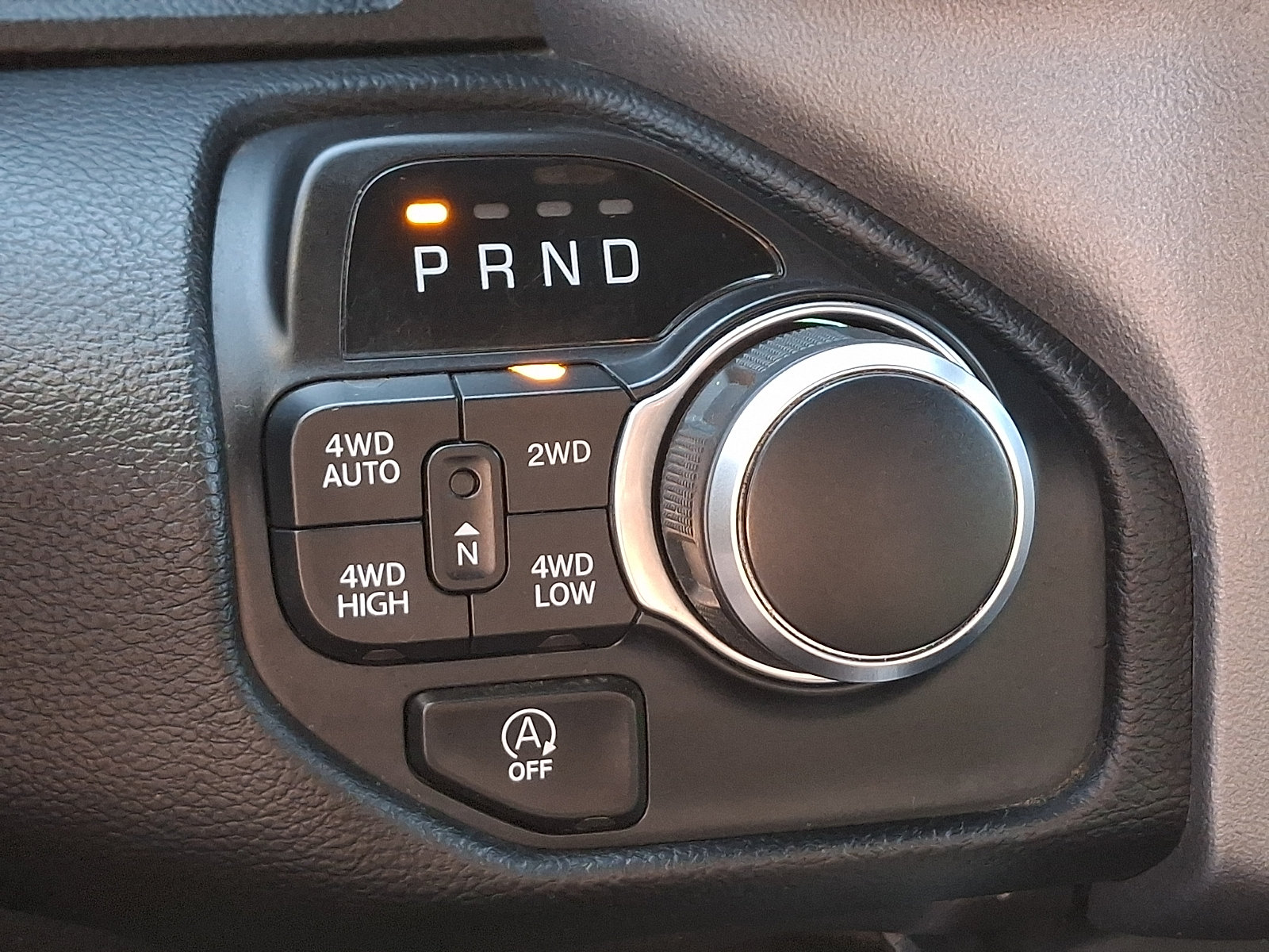 Certified 2020 RAM 1500 Big Horn AWD/4WD image 14