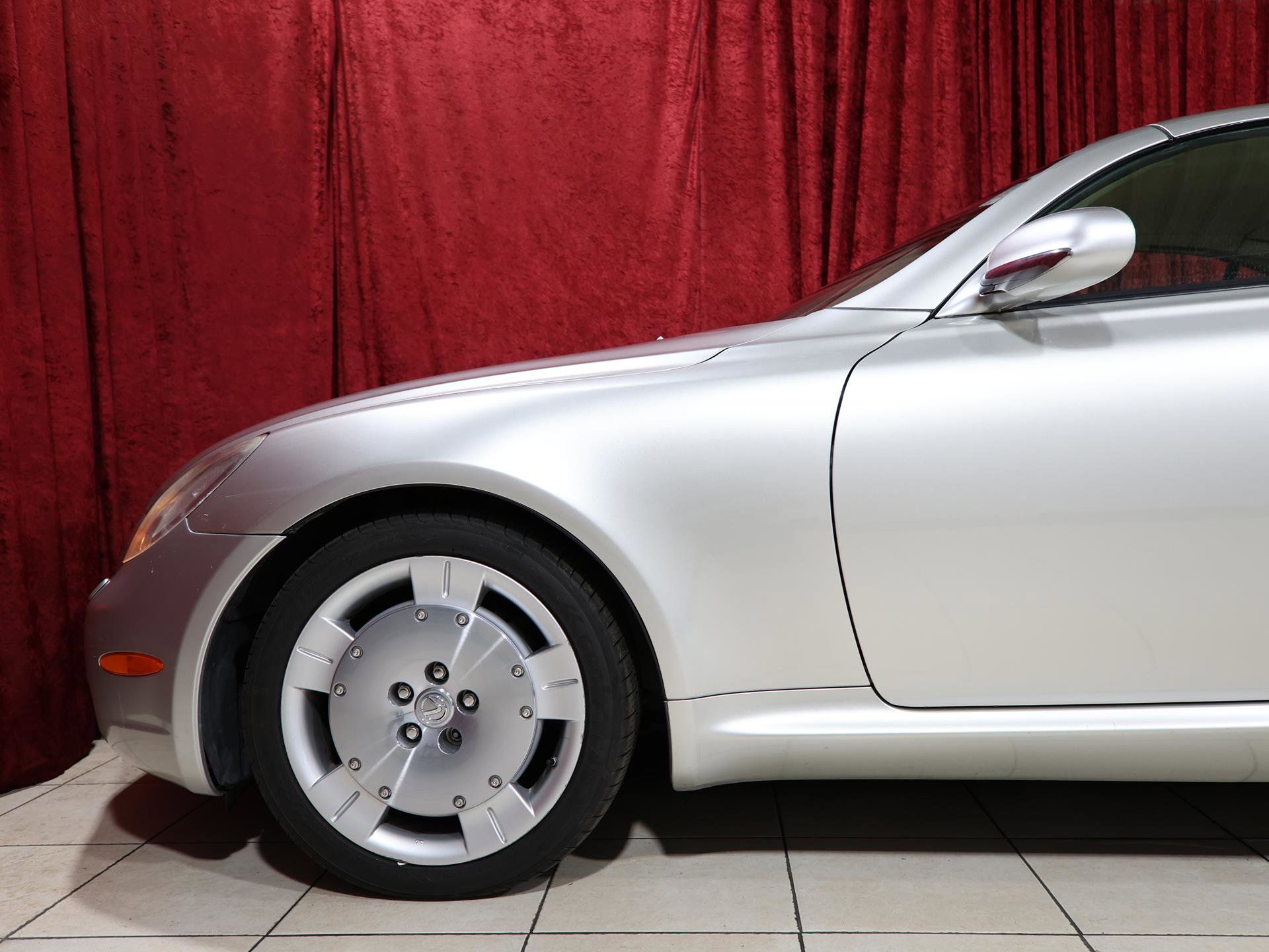 Used 2002 Lexus SC 430 Convertible image 6