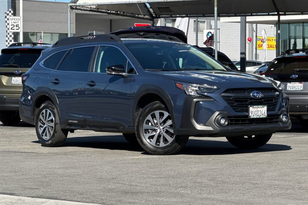 Certified 2025 Subaru Outback Premium w/ Popular Package #1A image 2