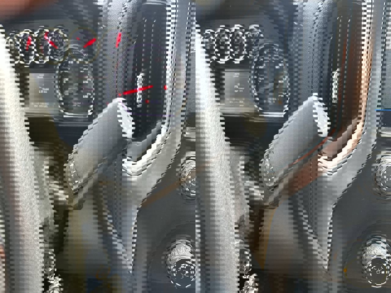 Used 2022 Chevrolet Silverado 3500 LT w/ Remote Start Package image 19