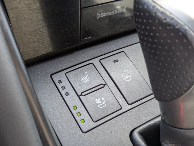 Used 2021 Lexus IS 350 F Sport RWD image 22