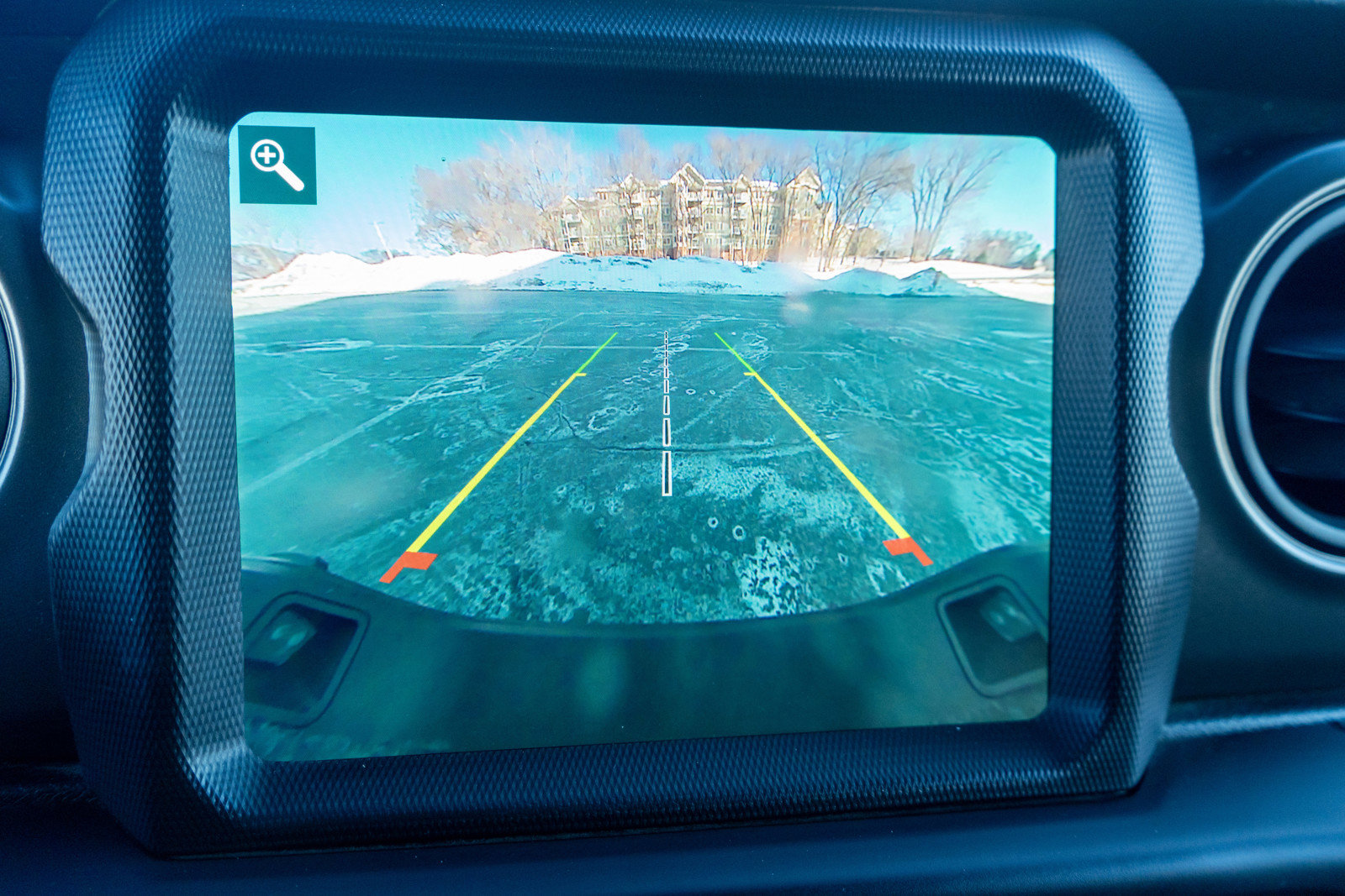 Used 2022 Jeep Gladiator Sport image 18