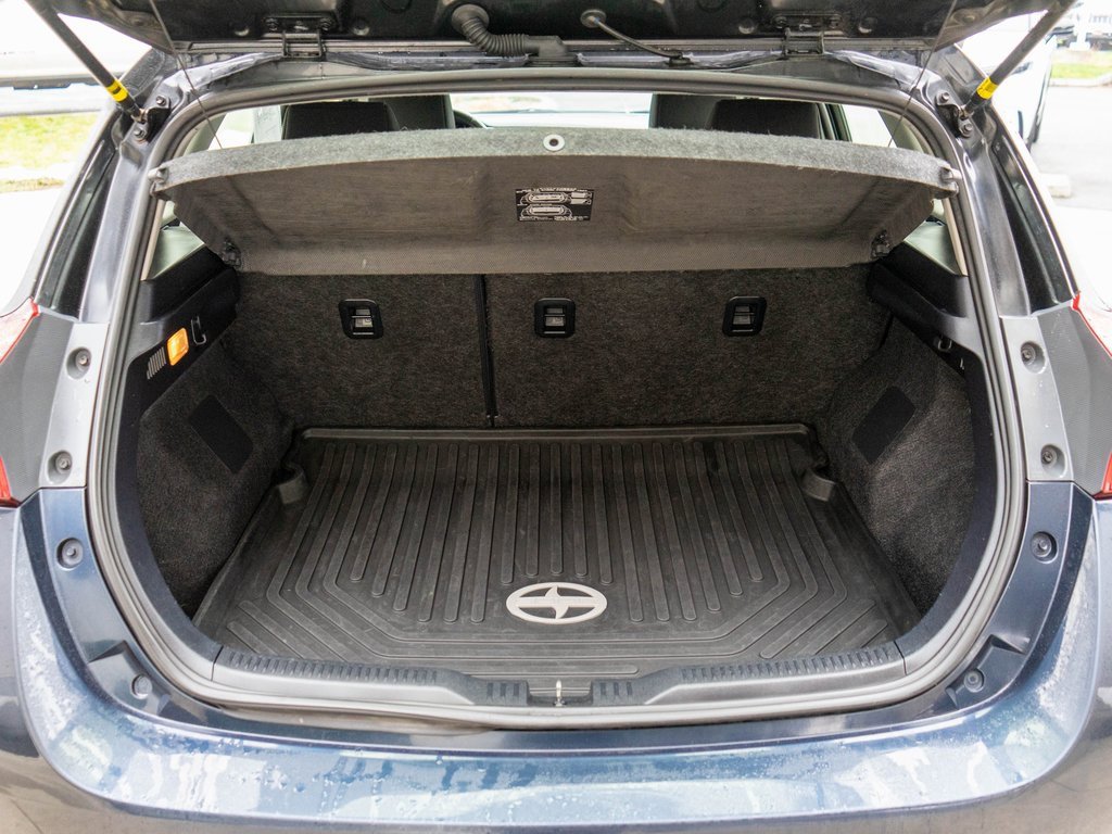 Used 2016 Scion iM Base image 30