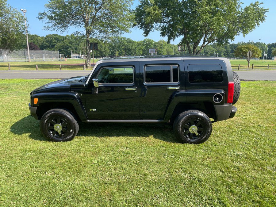 Used 2008 HUMMER H3 w/ Chrome Appearance Package AWD/4WD image 30