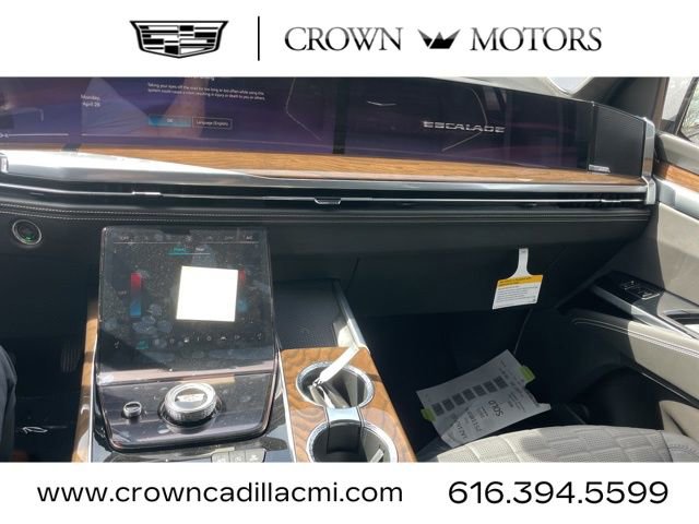 New 2025 Cadillac Escalade Sport Platinum w/ LPO, ONYX Package image 28