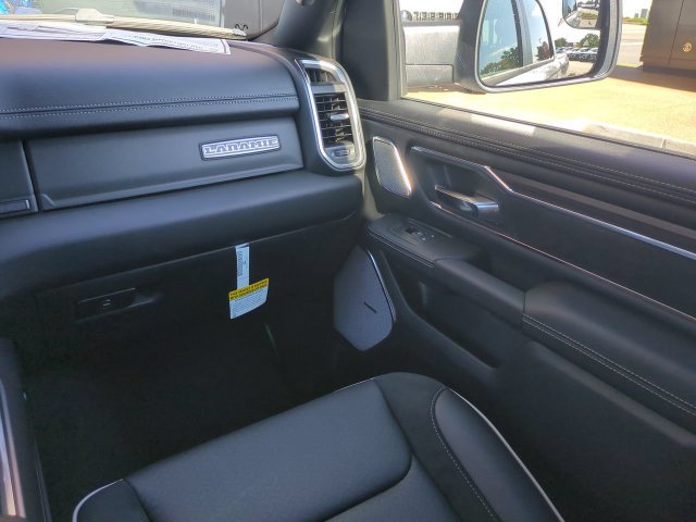 New 2027 RAM 1500 Laramie w/ Laramie Preferred Package AWD/4WD image 17