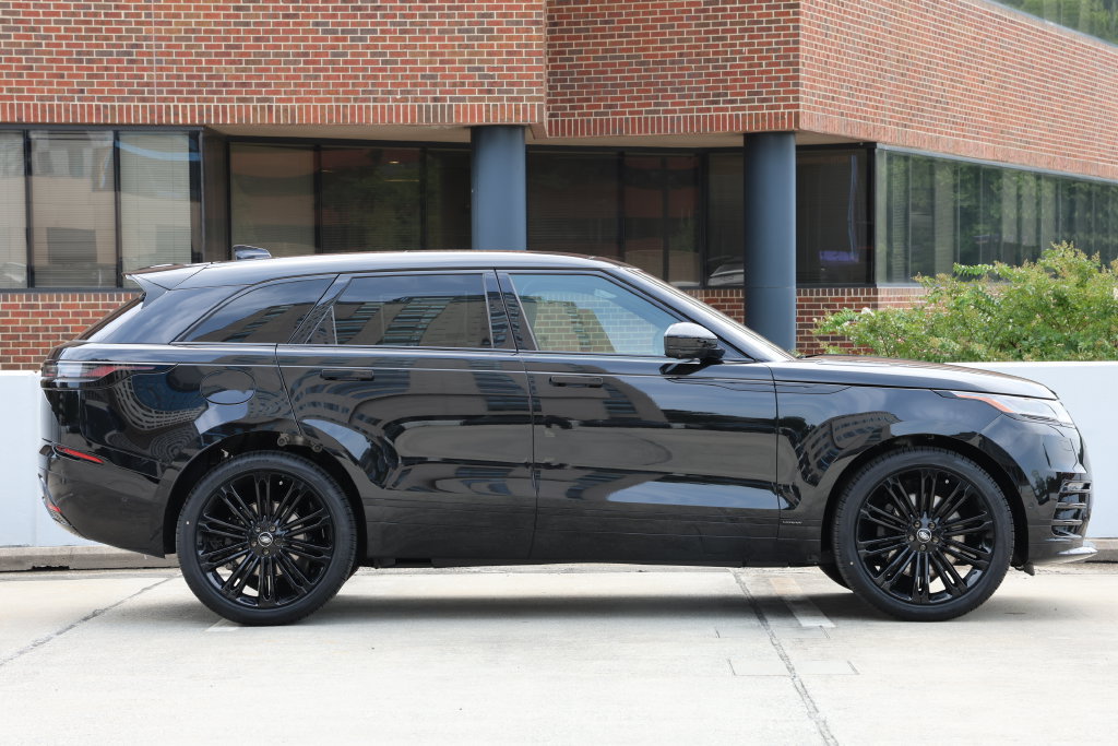 New 2026 Land Rover Range Rover Velar Autobiography AWD/4WD image 4