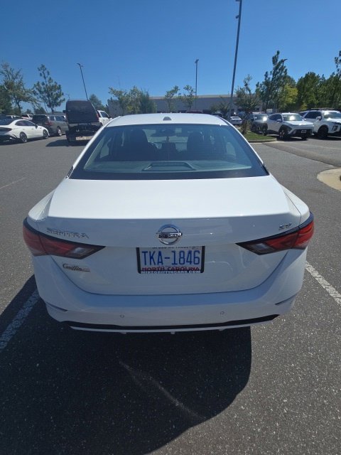 Used 2022 Nissan Sentra SV FWD image 18