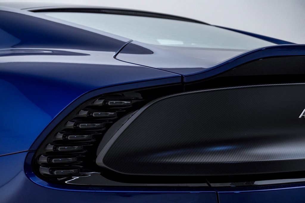 New 2025 Aston Martin Vanquish image 12