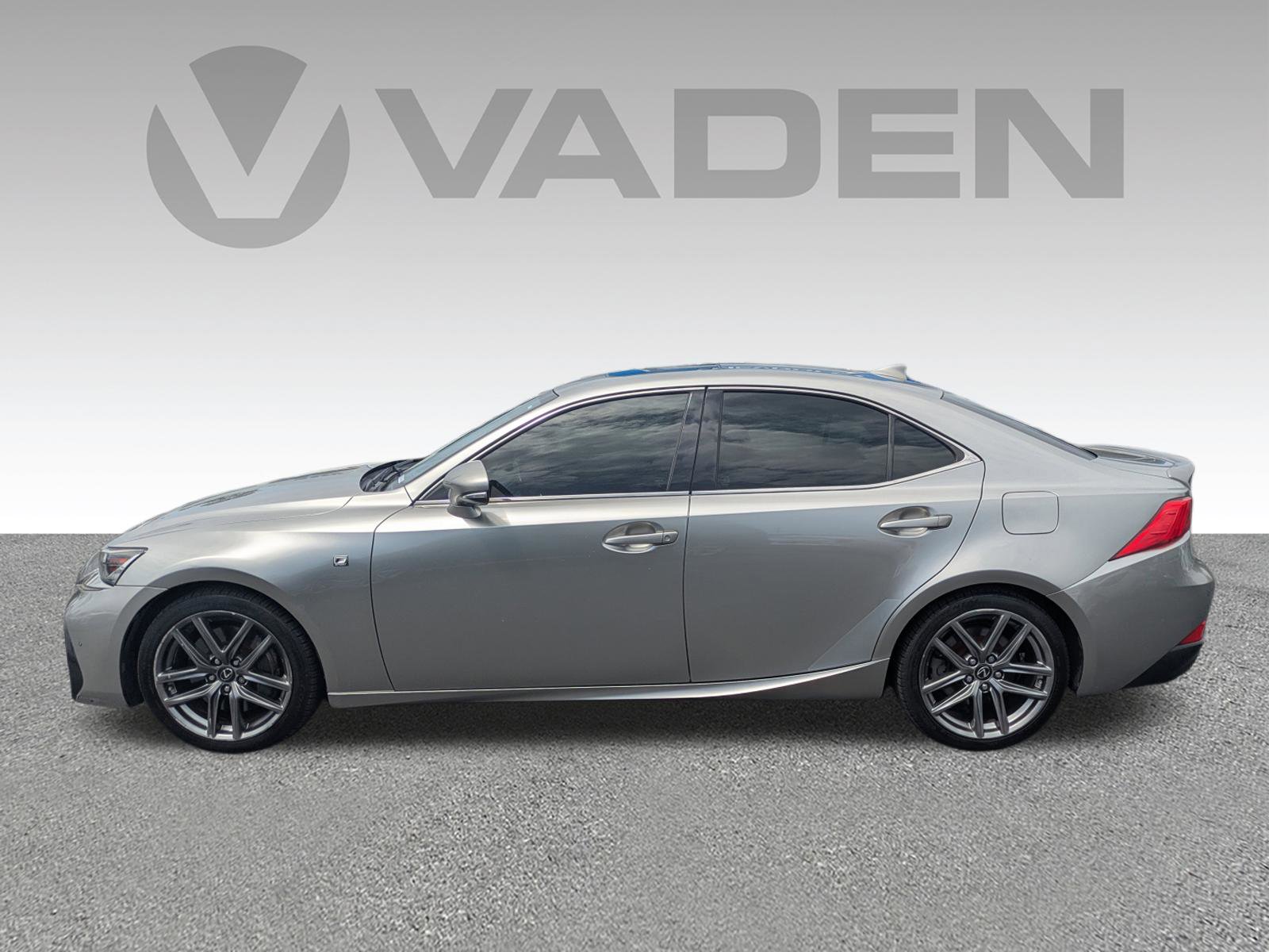 Used 2018 Lexus IS 300 F Sport image 28