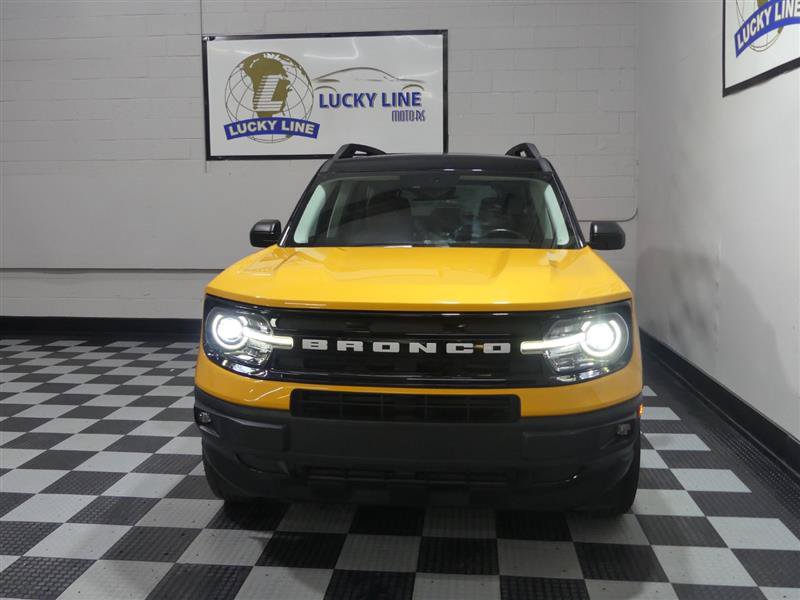 Used 2023 Ford Bronco Sport Outer Banks w/ Tech Package AWD/4WD image 2