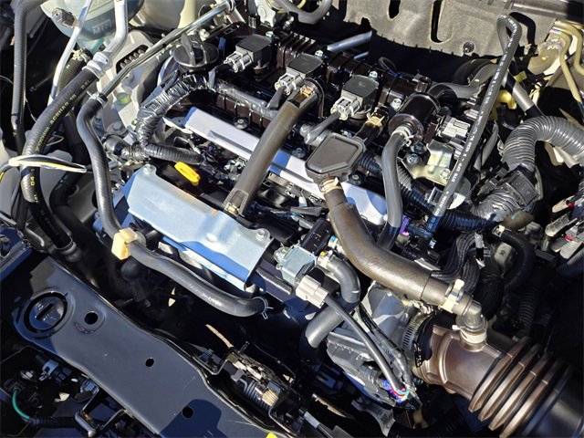 Used 2025 Nissan Versa S w/ Trunk Package image 15