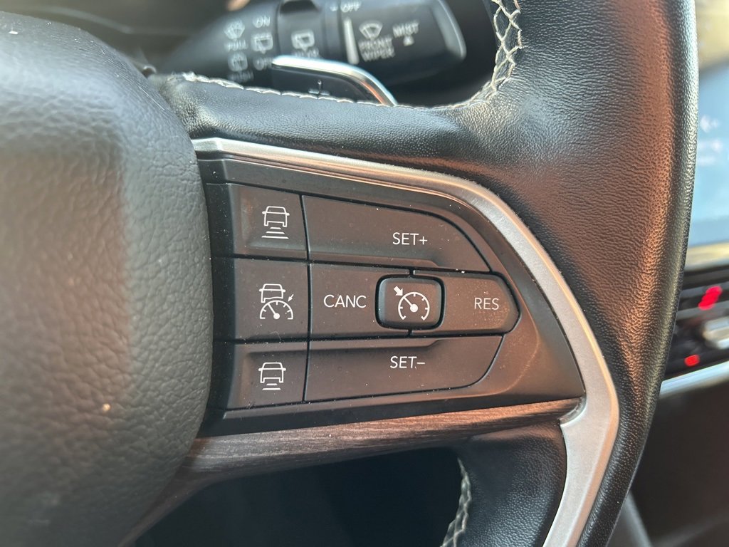 Used 2022 Jeep Grand Cherokee L Limited image 26