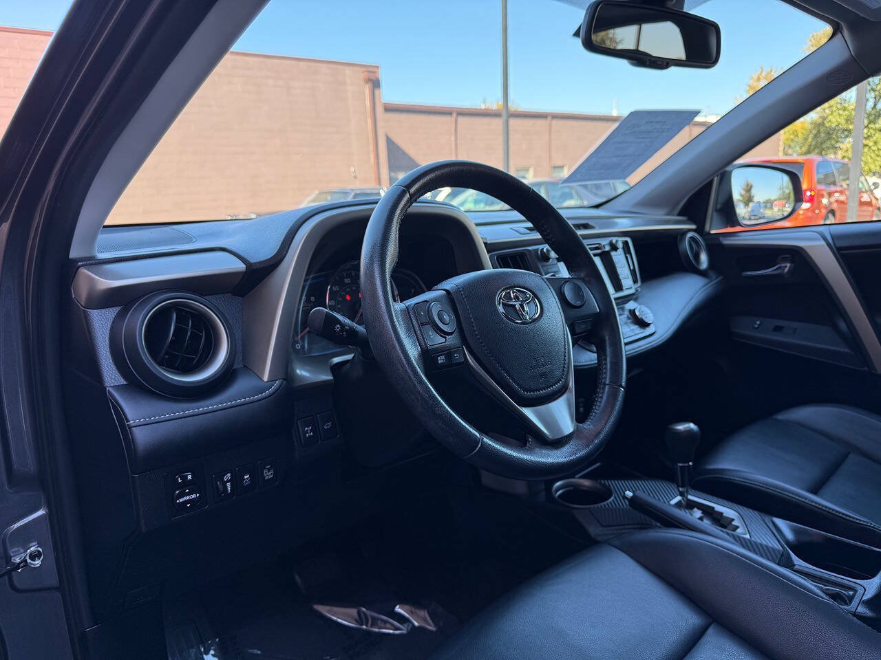 Used 2015 Toyota RAV4 Limited w/ Technology Package AWD/4WD image 11