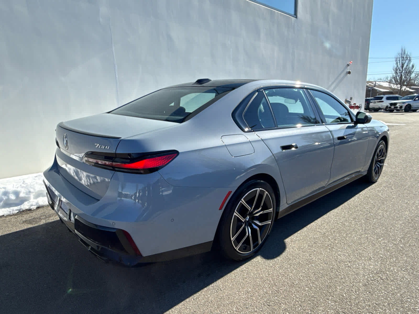 Certified 2025 BMW 760i xDrive w/ Executive Package image 4