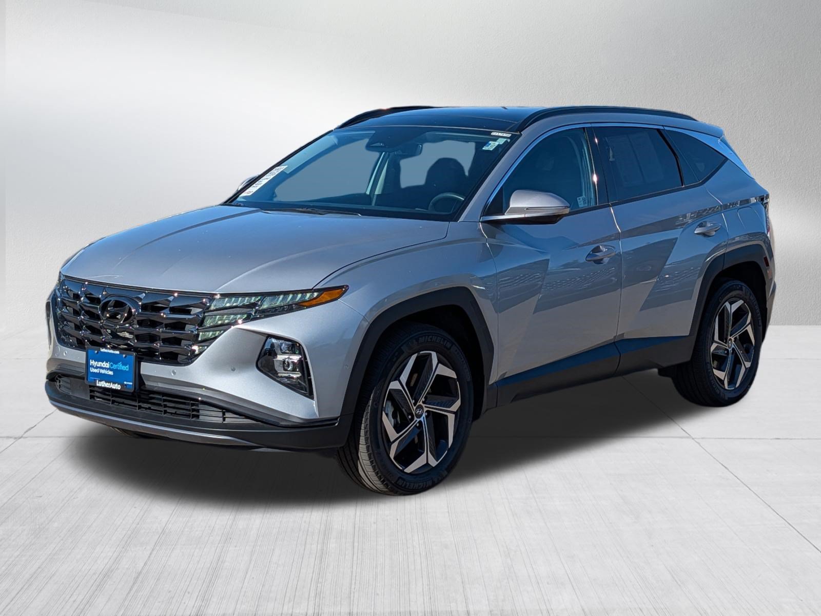 Certified 2024 Hyundai Tucson Limited AWD/4WD image 3