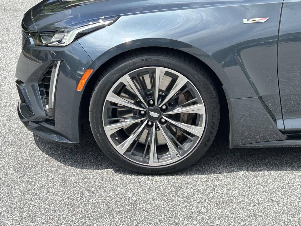 Certified 2022 Cadillac CT5 V Blackwing w/ Parking Package RWD image 9