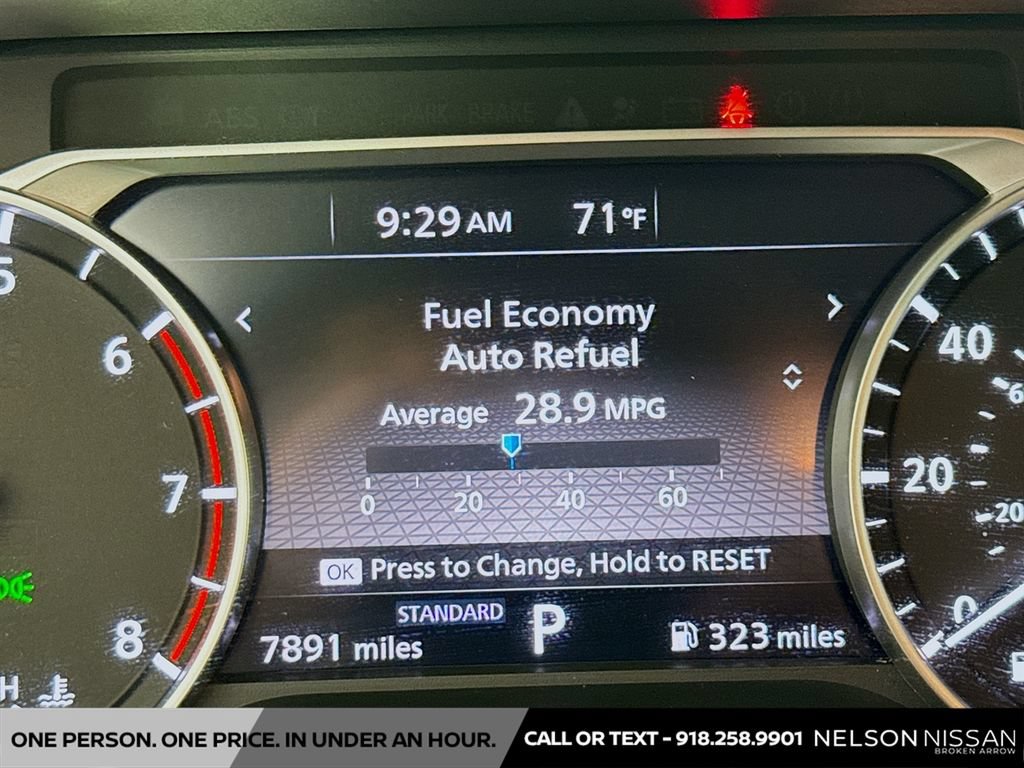 Certified 2025 Nissan Rogue SV FWD image 12