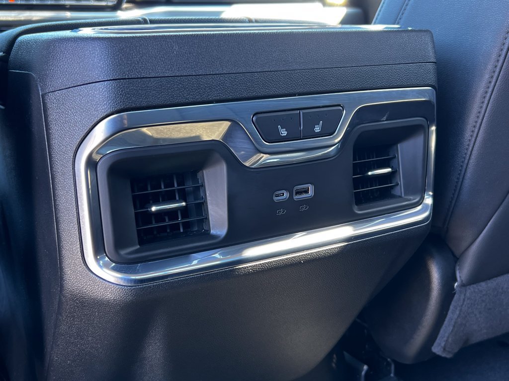 Used 2025 Chevrolet Silverado 3500 LTZ w/ LTZ Premium Texas Edition AWD/4WD image 15