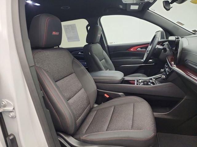 Used 2024 Chevrolet Traverse Z71 image 28