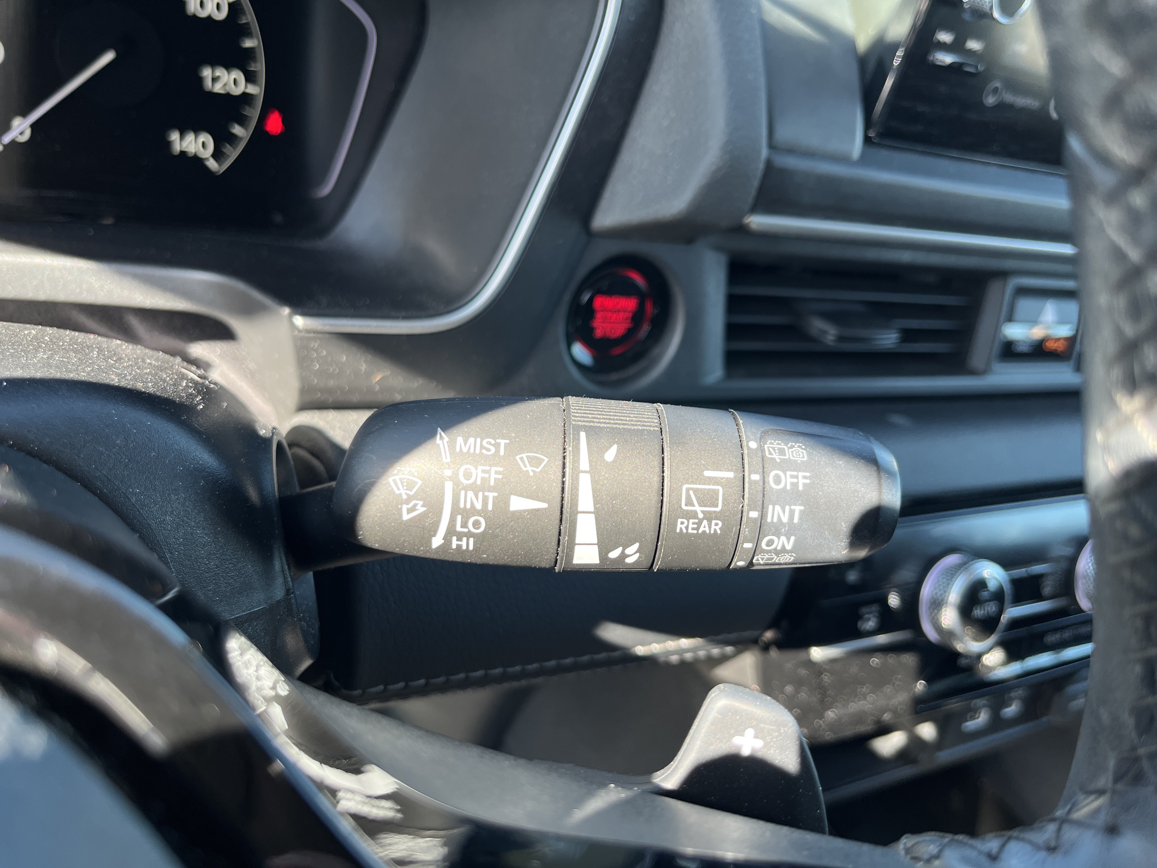 Used 2025 Honda Pilot Touring image 28