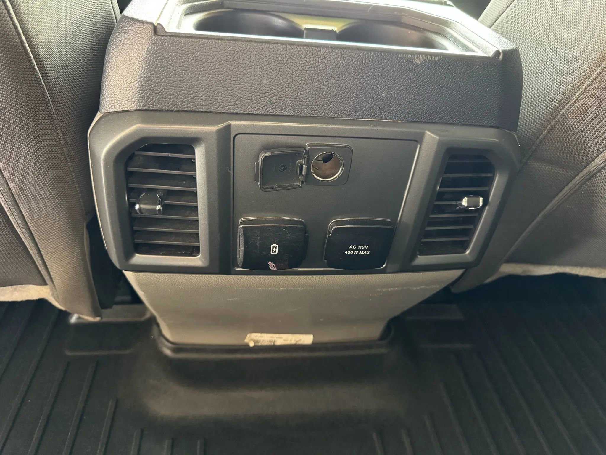 Used 2022 Ford F350 XLT w/ XLT Premium Package image 21