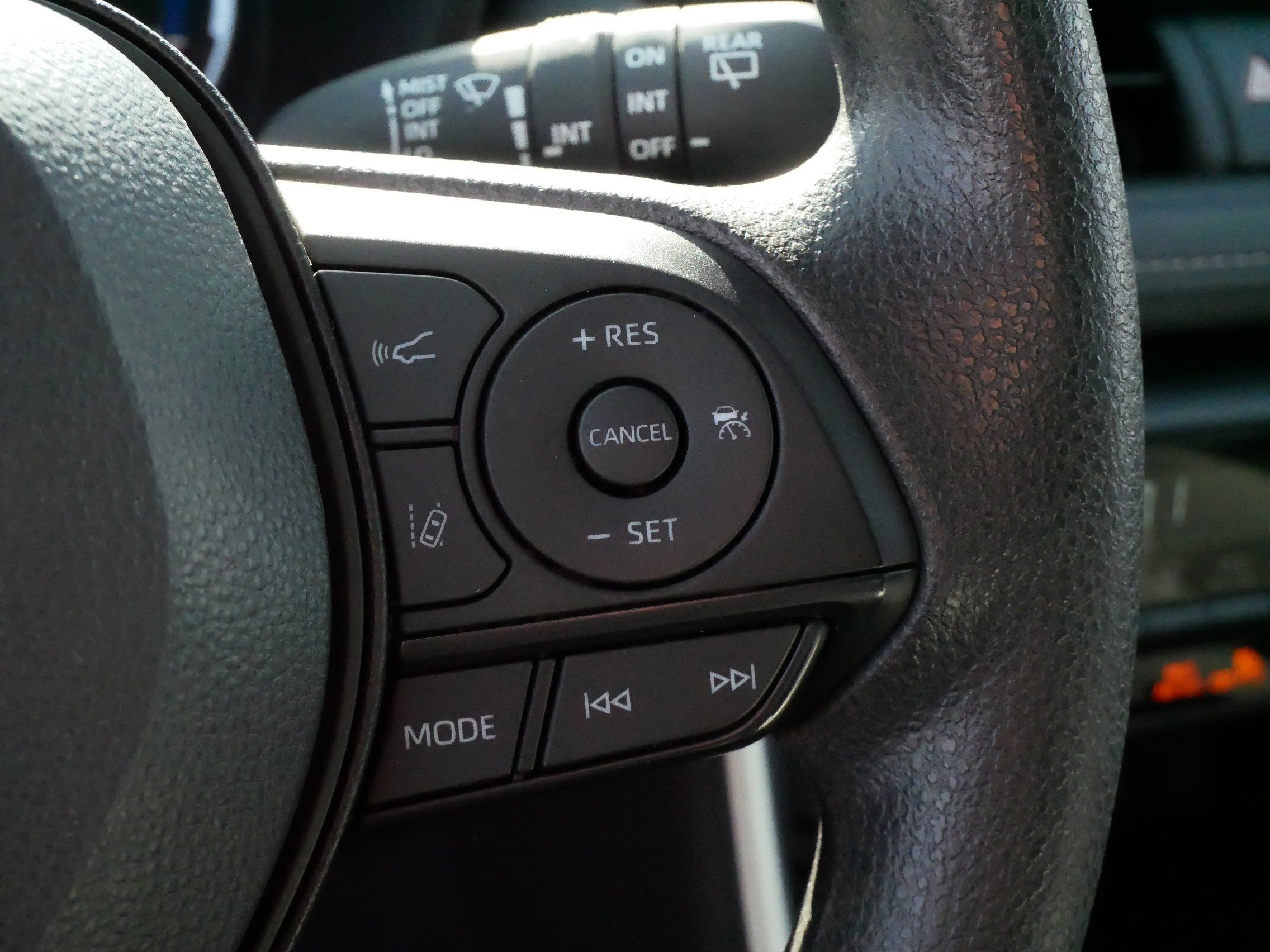 Certified 2024 Toyota RAV4 XLE image 25