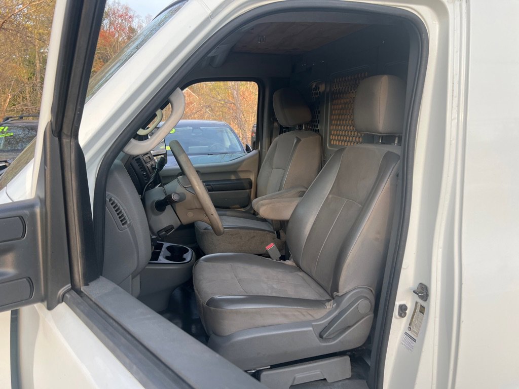 Used 2015 Nissan NV 2500 S w/ Power Package RWD image 15