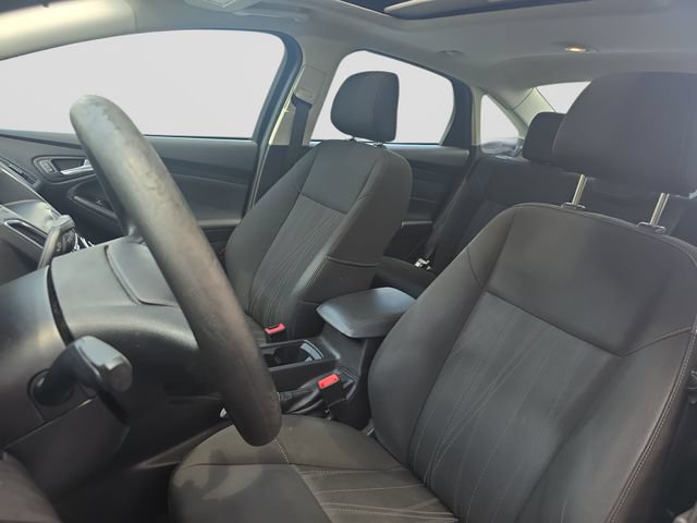 Used 2018 Ford Focus SEL FWD image 14