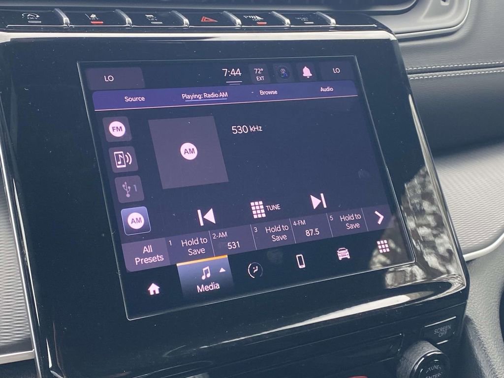 New 2025 Jeep Grand Cherokee Laredo w/ MOPAR Finishing Package image 16