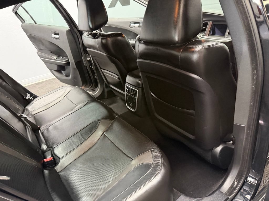 Used 2020 Dodge Charger SXT w/ Leather Interior Group RWD image 46