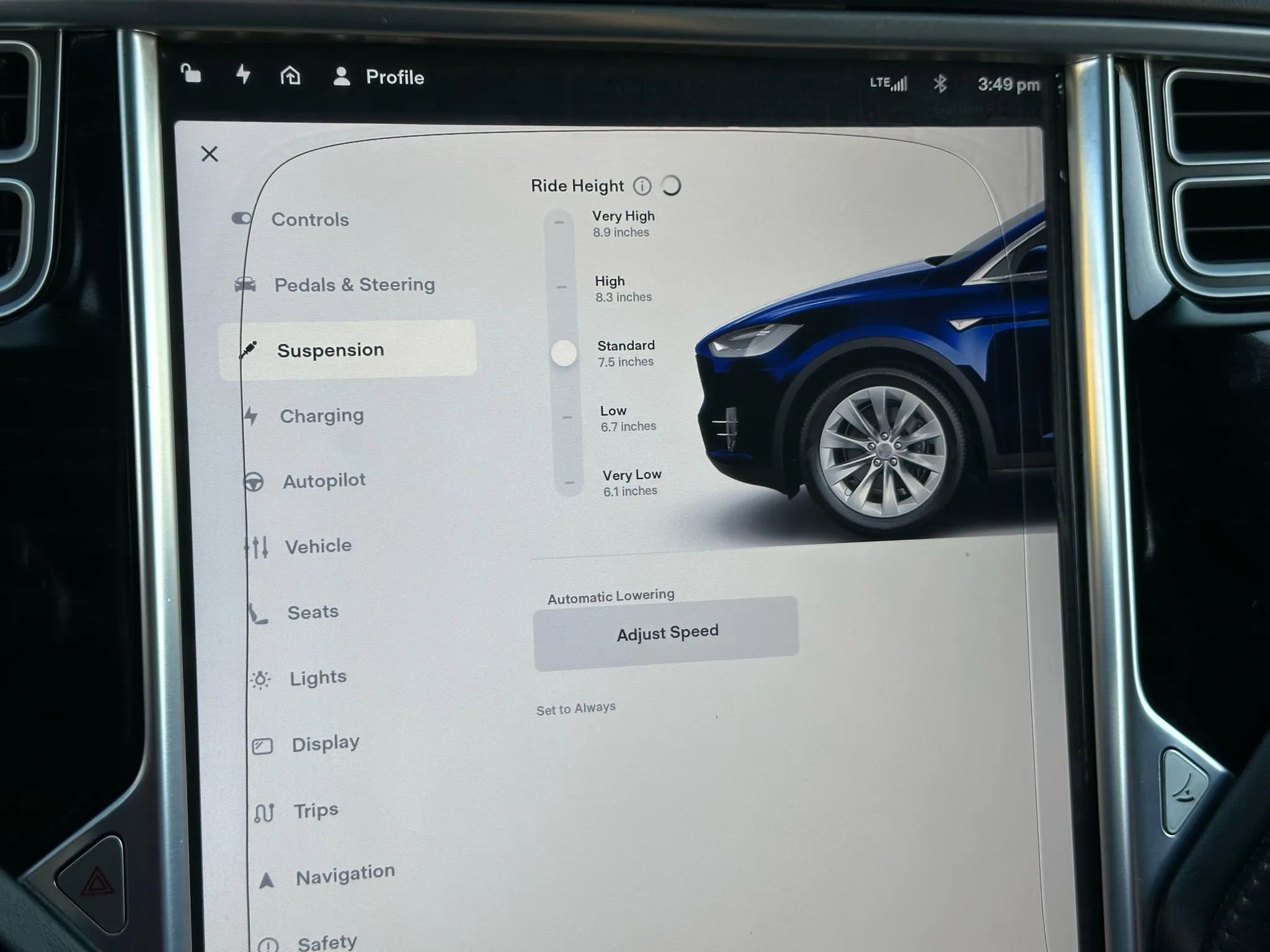 Used 2016 Tesla Model X 60D image 40