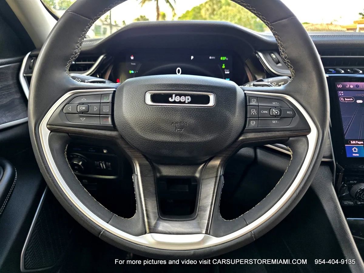 Used 2023 Jeep Grand Cherokee 4WD 4xe image 61