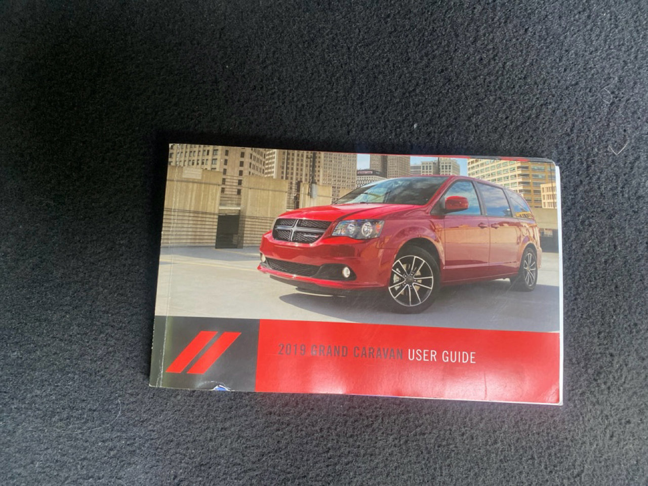 Used 2019 Dodge Grand Caravan SE w/ UConnect Hands-Free Group image 27