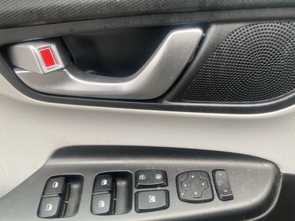 Used 2022 Hyundai Kona SEL w/ Convenience Package image 20