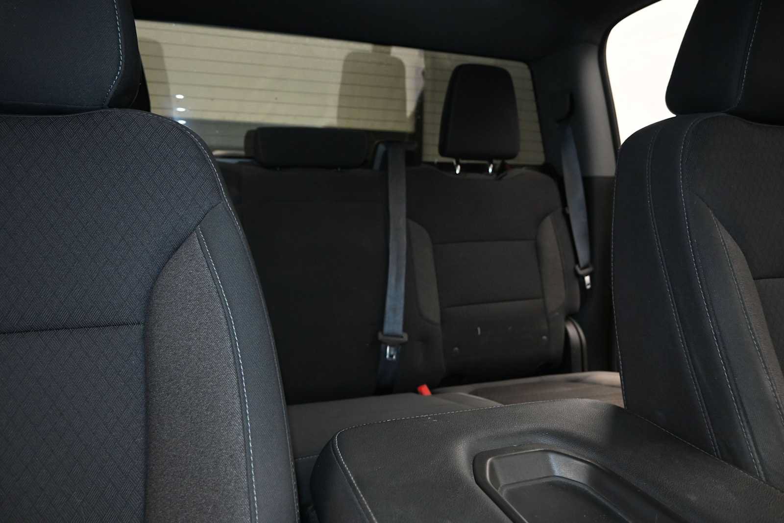 Used 2021 Chevrolet Silverado 1500 LT AWD/4WD image 47