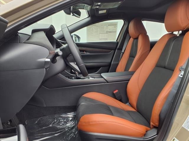 New 2025 MAZDA MAZDA3 Carbon image 11
