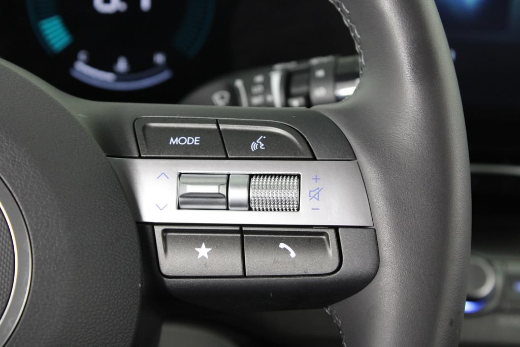 Certified 2026 Hyundai Kona SEL Sport FWD image 28